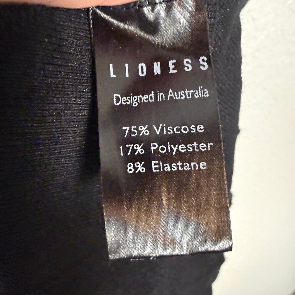 Lioness Field of Dreams Black 2 Piece Muscle Top
Foldover Maxi Skirt Set Small - Picture 14 of 14